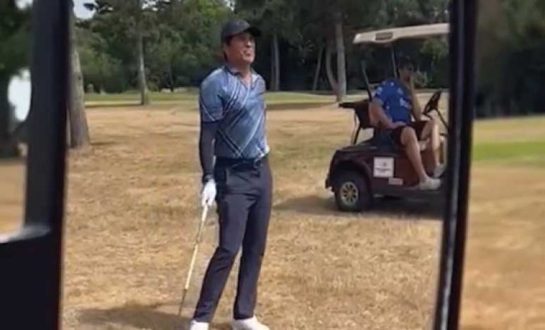 Watch Sachin Tendulkar Shares A Video Of Him As A Left Hander Leaves