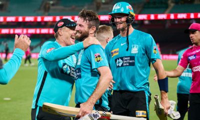 'Up the heat' - Fans react as Brisbane Heat storm into BBL 12 finals after defeating Sydney Sixers