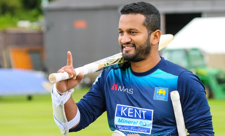 Dimuth Karunaratne 