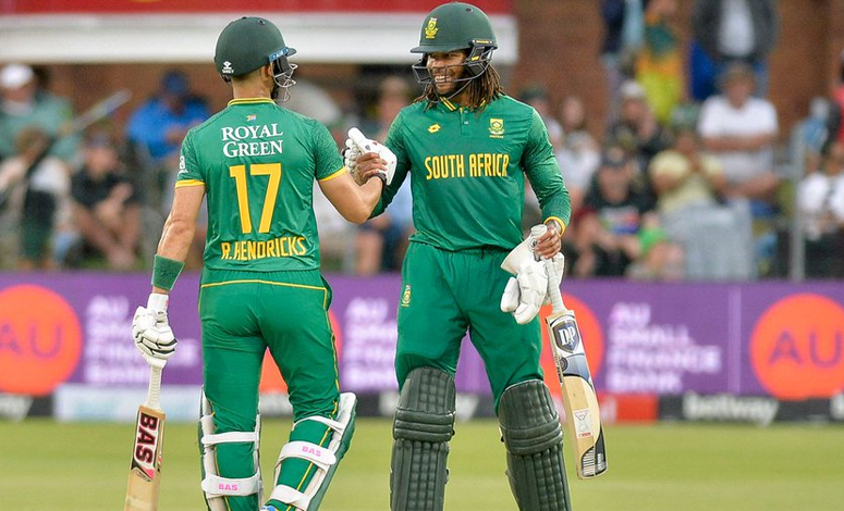 SA beat India by 8 wickets